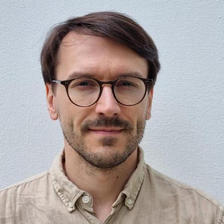 A(z) Maksym Kolodiy felhasználó által feltöltött avatar