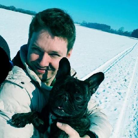 A(z) R-Carver felhasználó által feltöltött avatar