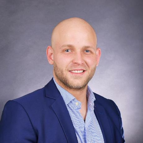 A(z) SimonVop felhasználó által feltöltött avatar